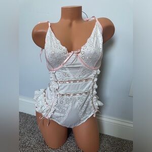 For Love & Lemons Women's swirl eyelet White and Pink Bodysuit